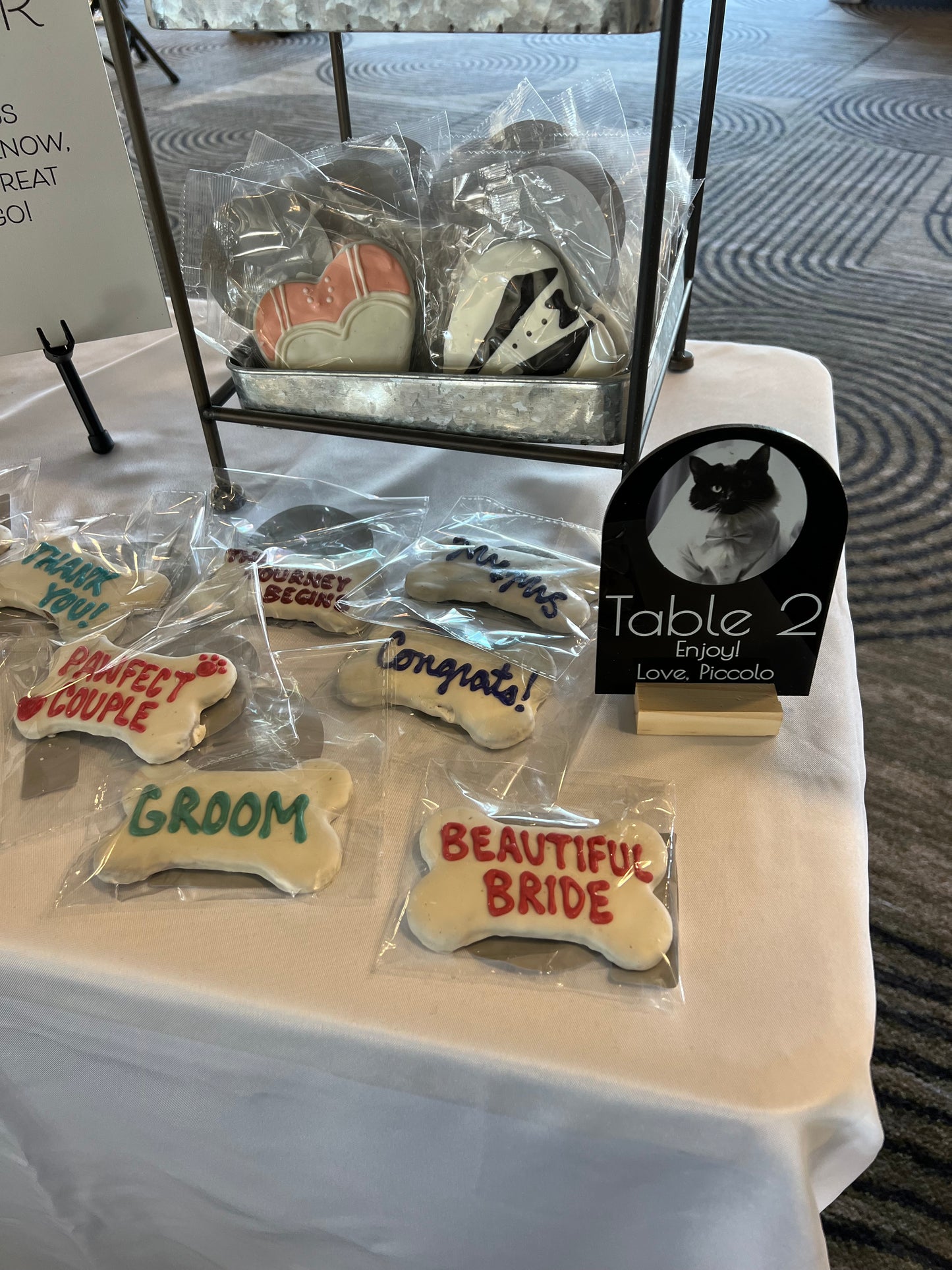 Biscuit Bar
