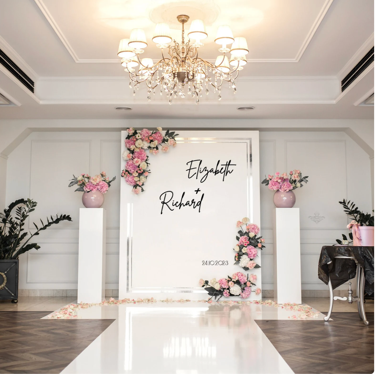 Elegant Board Full Length Back Drops