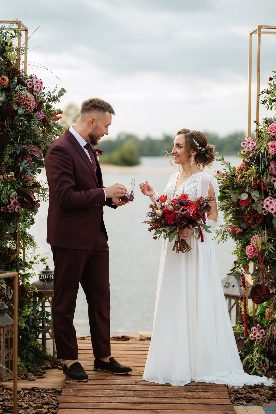 2025 Wedding Trends: What’s In for the Upcoming Wedding Season