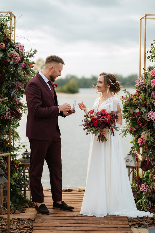 2025 Wedding Trends: What’s In for the Upcoming Wedding Season